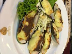 芝士焗青口贝-BAI BUA RESTAURANT