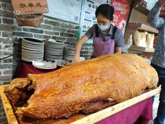 脆口烧肉-园林美食城·本土农家菜(杨和镇店)