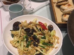 -江城小馆陕南妈妈菜·全球旅行餐厅(钟楼店)