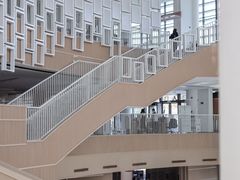 -广州市白云区图书馆