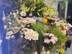-花草间花行(法华镇路店)