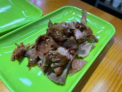-养牛邓·潮汕牛肉海鲜自助火锅(广州店)
