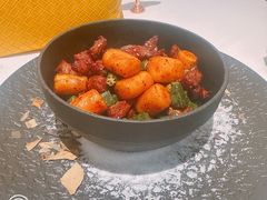 火炙安格斯牛肉粒-桂满陇·手作小笼包&江南叫花鸡(中山公园店)