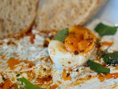 -ROAST coffee & eatery