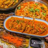 亲厨的鱼籽鱼泡肥肠煲好吃到直接炫几碗饭❗