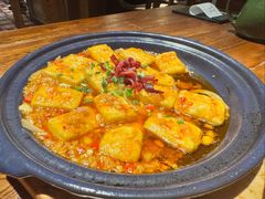 蒜香火腿包浆豆腐-云海肴·汽锅鸡·云南代表菜(美罗城店)