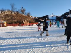 -蓟洲国际滑雪场