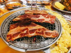 -青瓦炭韩潮烤肉(花园道店)