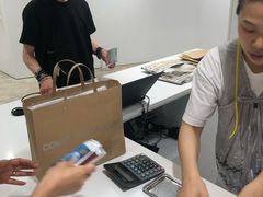-川久保玲(大阪店)