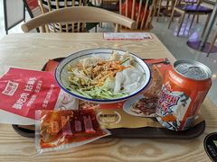 -姑娘手·陕西手工面·肉夹馍(象峰店)