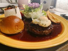 汉堡牛排-Cafe Alice咖啡爱丽丝(奥城店)
