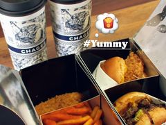 -TRIPS BURGER(大钟寺店)
