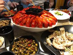 -沪小胖小龙虾(淮海中路旗舰店)