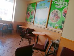 -德克士(通宝路店)