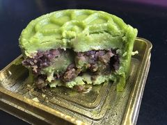 -半勺舒舒生日蛋糕店