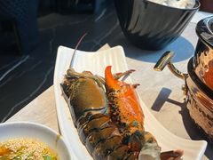 -雍容荟帝王蟹活龙虾展台自助(IFS黑金店)