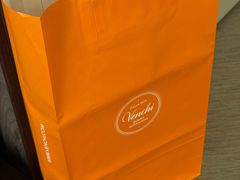 -VENCHI 闻绮(上海佛罗伦萨小镇店)