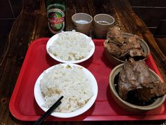-万和春排骨砂锅米饭(湖北路店)