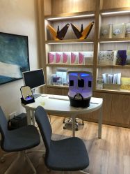 -苑苑vbeauty科技美容SPA