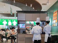 -费大厨辣椒炒肉(黄兴中心广场店)