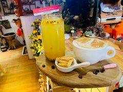 -Rabbit Cafe私房西餐甜点咖啡(栖霞路店)