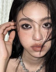 -明天见·化妆造型工作室