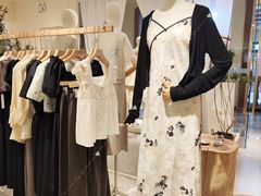 -王府井奥莱临潼小镇(临潼店)