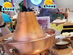 -三人行骨头王火锅(长寿店)