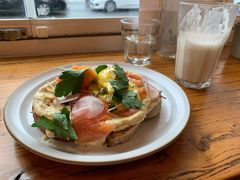 鹰嘴豆泥吐司-Egg•Allday Brunch(襄阳北路店)