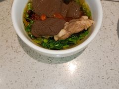 -海底捞火锅(芜湖银泰城店)