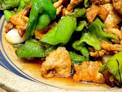 辣椒炒肉-外婆味道·云南经典家常菜(北站店)