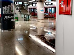 -新百广场(地铁站)