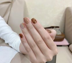 -悦指间美甲美睫