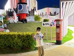 -水桶王国主题餐厅·聚会·生日派对·亲子活动·家庭套餐(亚龙湾希尔顿店)