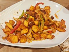 -耶里夏丽·新疆菜·28年喀什老馆(田林东路店)