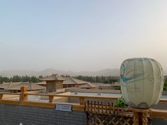 -敦煌山庄摘星阁