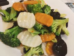 -十二饭点·川菜(北站圆融店)
