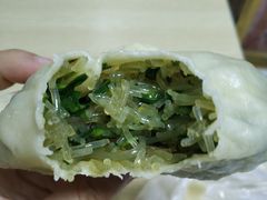 蒸饺-小许三鲜砂锅馄饨店(家多乐烟酒店)