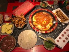 -蜀辣居鲜货老火锅(双流万达店)
