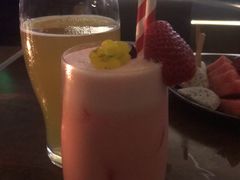 -TZ House音乐现场(来福士中心店)