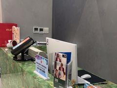 -吴良材眼镜(南翔印象城MEGA店)