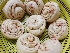 -乐禧母婴全自营月嫂(宝山店)