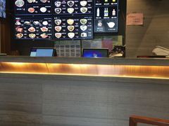 -亮亮面馆(经六路店)