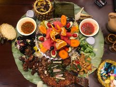 手抓饭2-3人-傣乡之味·傣族特色手抓饭·孔雀宴(大理古城首店)