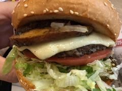 波特菇牛肉特堡-The Habit Burger Grill 哈比特汉堡(恒丰路店)