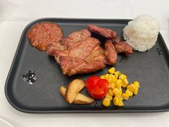 -来龙宴龙文化博物餐厅(假日广场店)