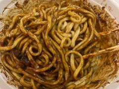 -黑八私房老北京炸酱面