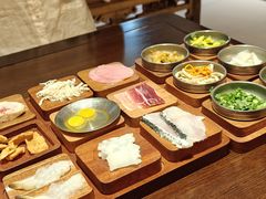 -银米·云南传统过桥米线(双廊黑金冠店)
