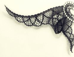 -Black Tattoo Studio