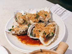 蒜蓉蒸生蚝-肥仔文澳门猪骨煲(南京西路店)